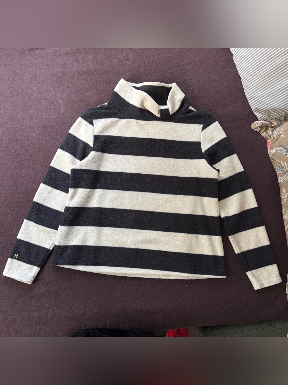Dudley Stephens XL Black Cream Striped Fleece Pullover Tuckernuck Funnel Neck